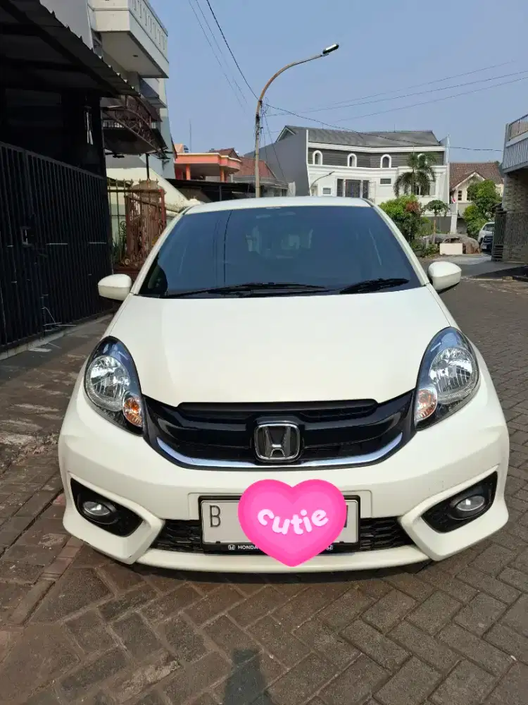 Honda Brio 2017 E/MT Low Km sangat terawat