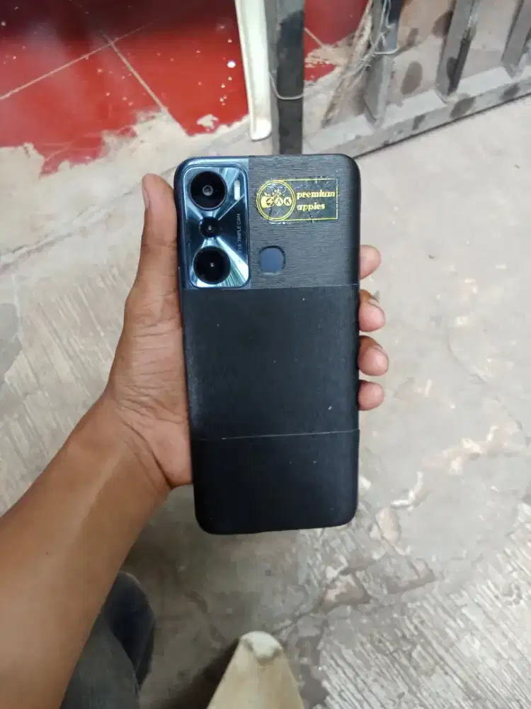 Infinix hot 20 i nominus ram 4+3/128