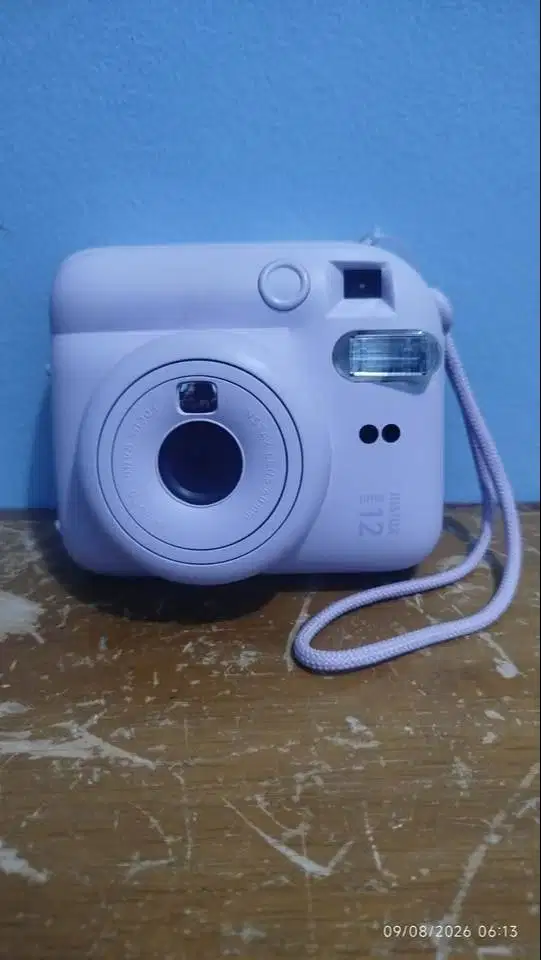 [DIJUAL CEPAT] Kamera Fujifilm Instax Mini 12 Lilac Purple (Like New 9