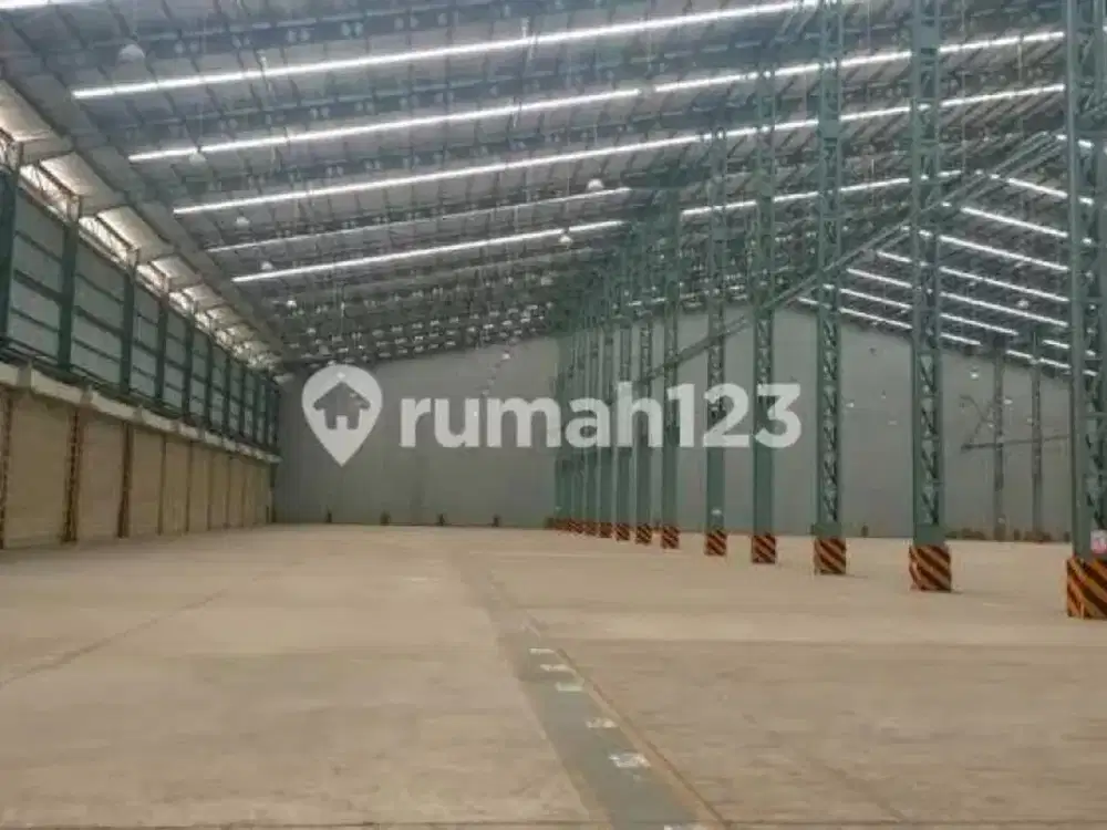 Disewakan Cepat Gudang Premium Cakung Siap Pakai