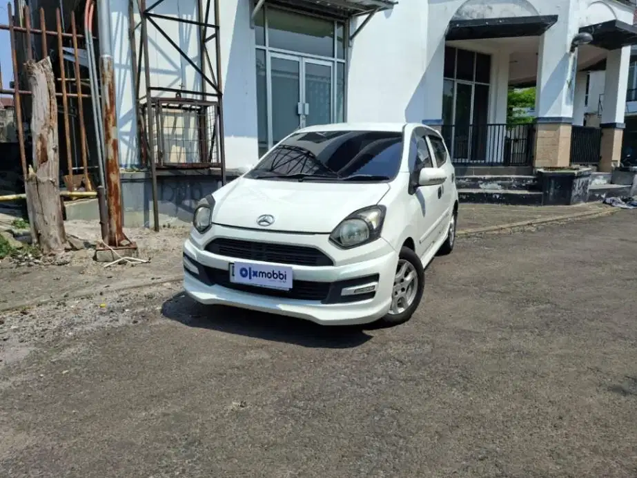 Hot Sale - Daihatsu Ayla 1.0 M Bensin MT 2015 Putih
