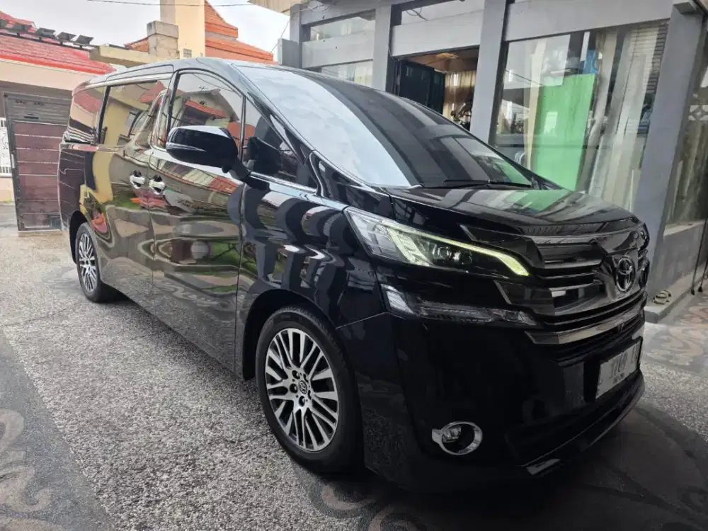 Toyota Vellfire 2.5 G CVT 2015 Hitam