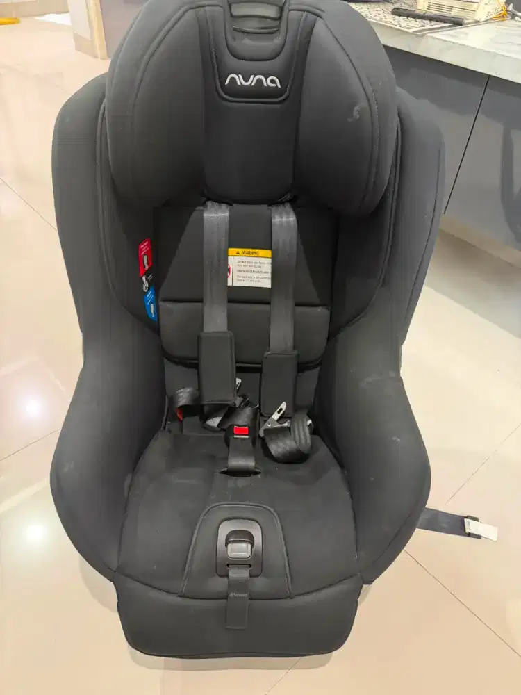 Nuna rava carseat