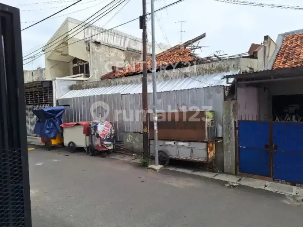 Dijual Rumah Tua Mangga Besar 9 Jalan 2 Mobil Cocok Kost