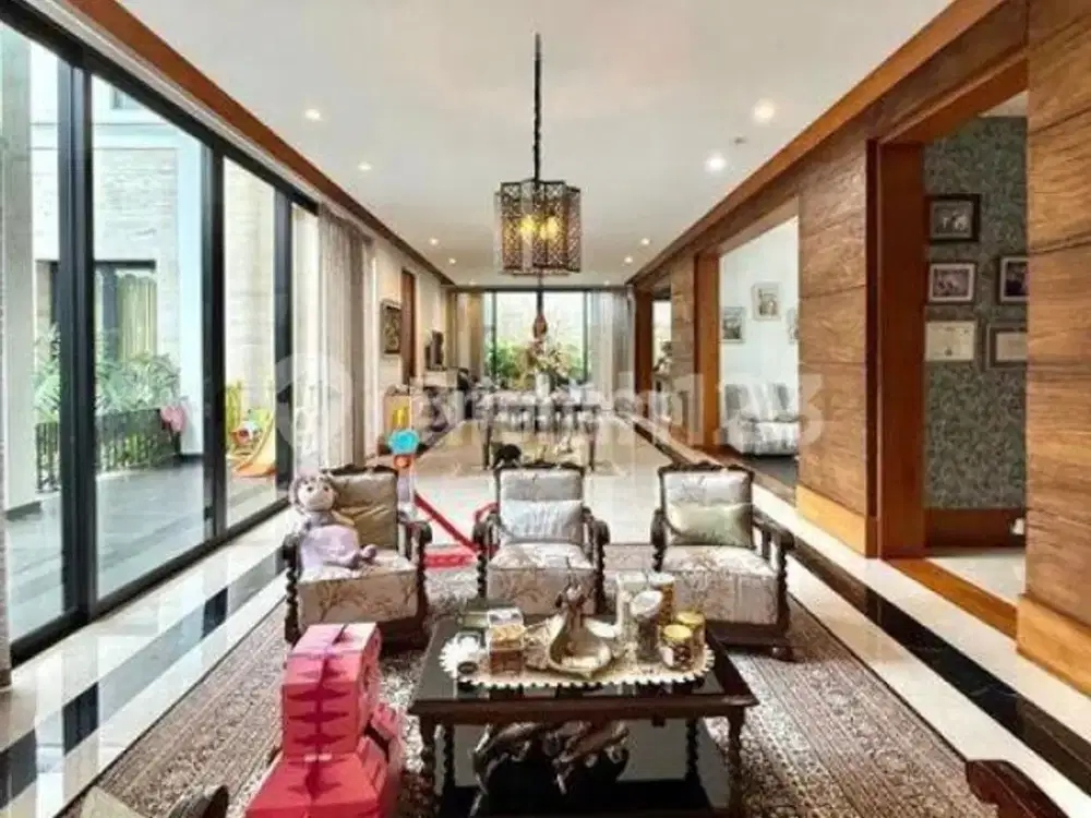 Dijual Murah Rumah Resort Mewah Cipete, Jakarta Selatan