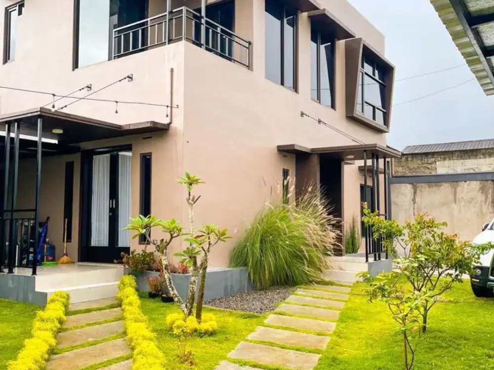 Turun Harga Villa Lembang Full Furnish, Tidak Pernah Disewakan, LT 220 m² – Rp1,7 Miliar