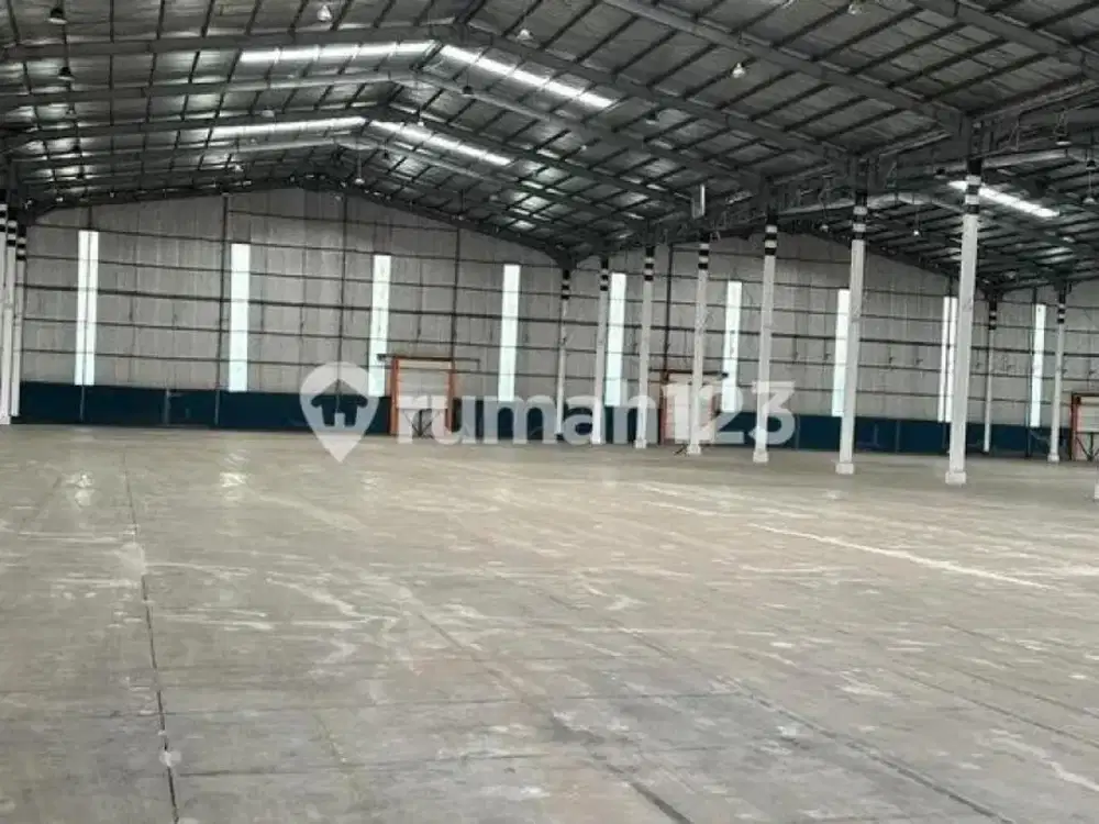 Disewakan Gudang 5000M2 di Kawasan Marunda Jakarta