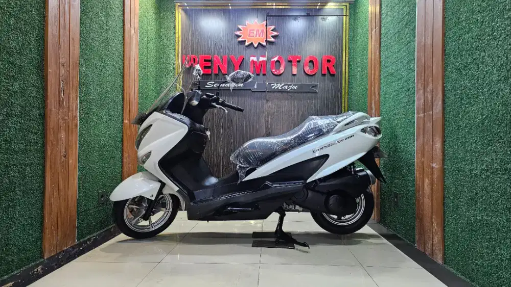 ENY MOTOR - SIKATT! SUZUKI BURGMAN 200 TH 2015 BUILD UP