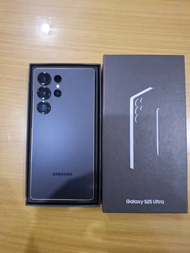 Samsung S25 Ultra 12/512