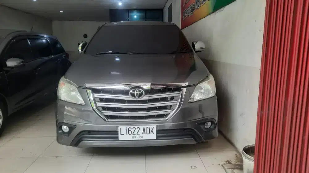 Toyota Innova Disel AT 2013 #innovasolar #innova2013 #innova2014