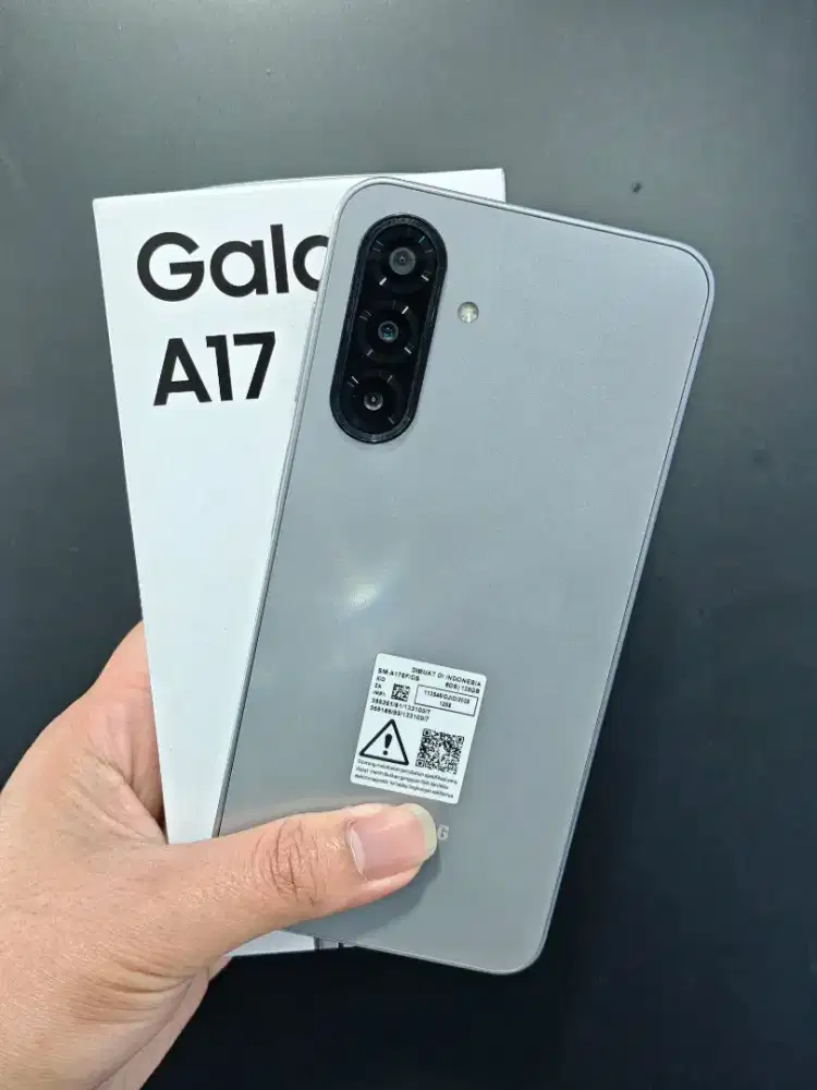 Samsung Galaxy A17 8/128 Gray Like new