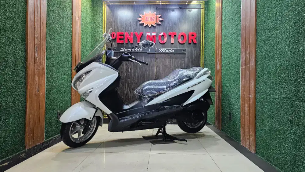 ENY MOTOR - GERCEP SUZUKI BURGMAN 200 BUILD UP TH 2015 - SIAP PAKAI