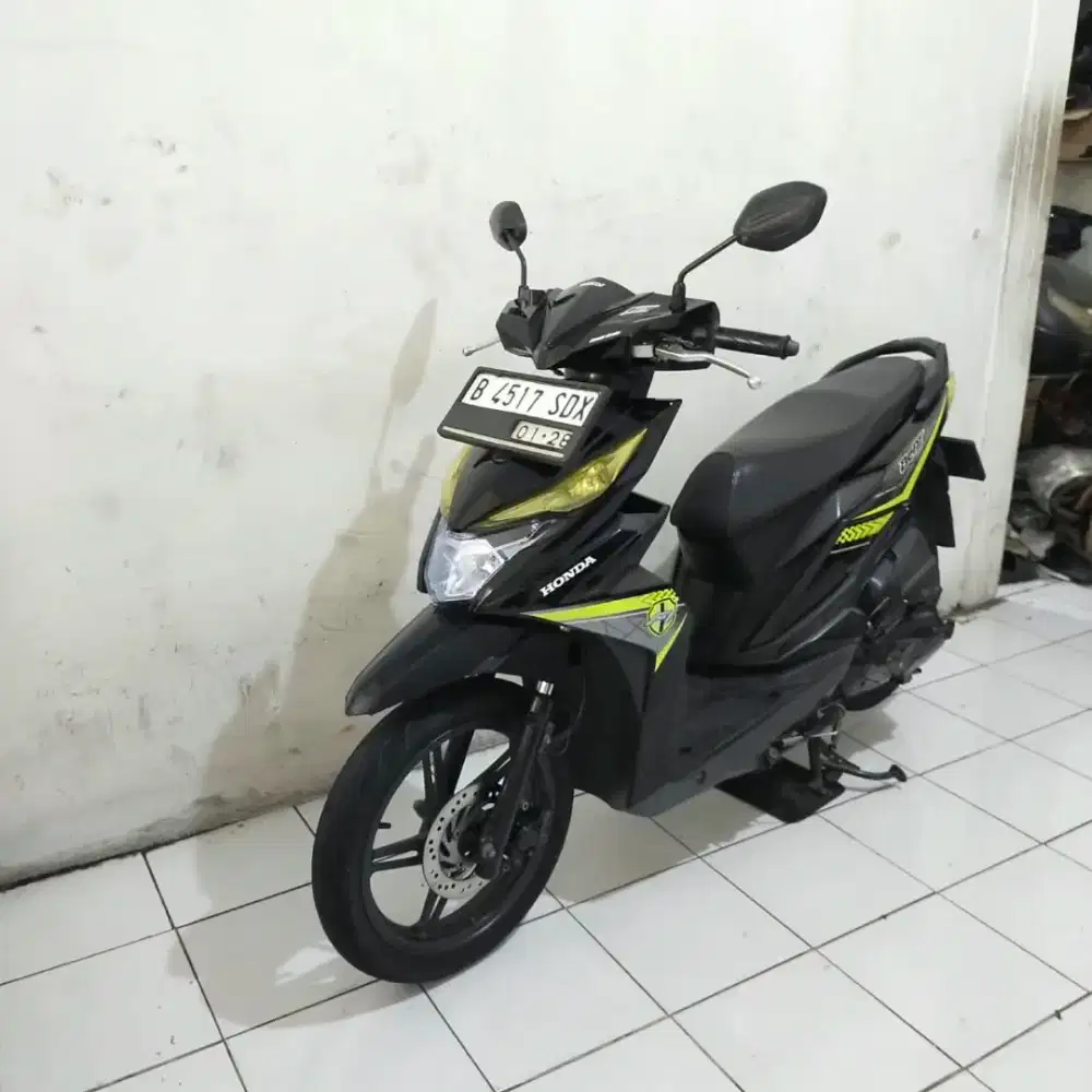 Honda Beat ECO 2018 Orisinil lengkap Bagus Mesin Aluss