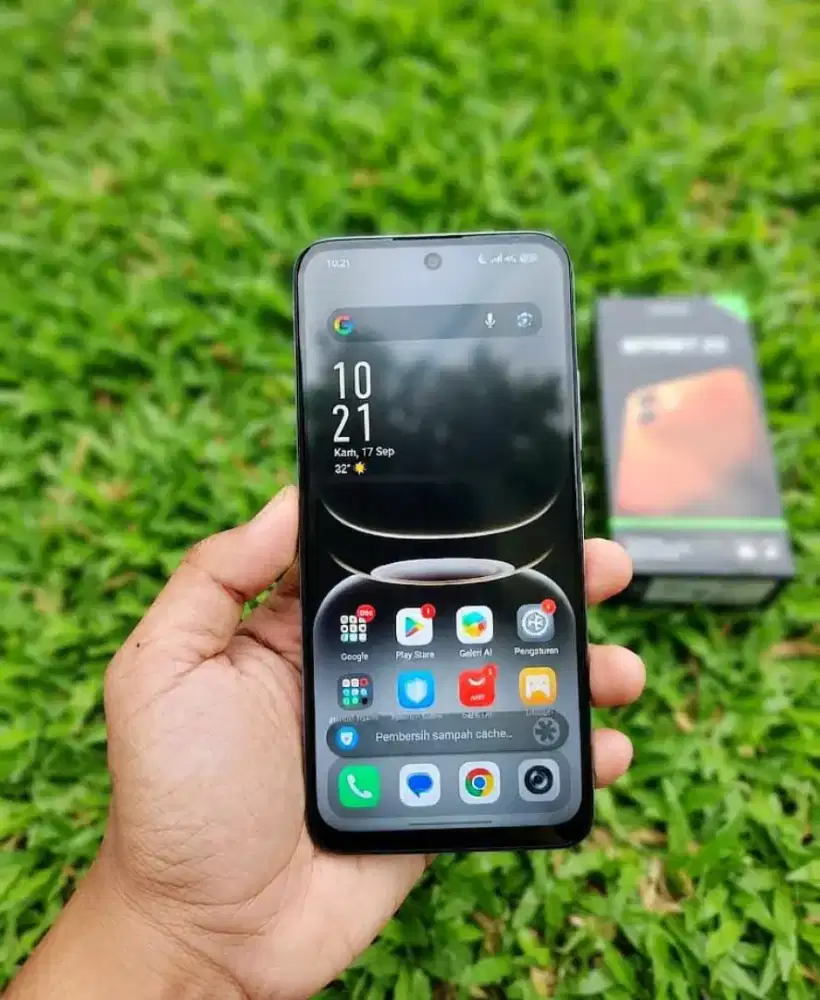 Open Dusbook Infinix Smart 20 Like New