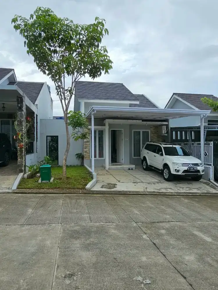 Dijual cepat Rumah villa di Sentul City, Full Firnished