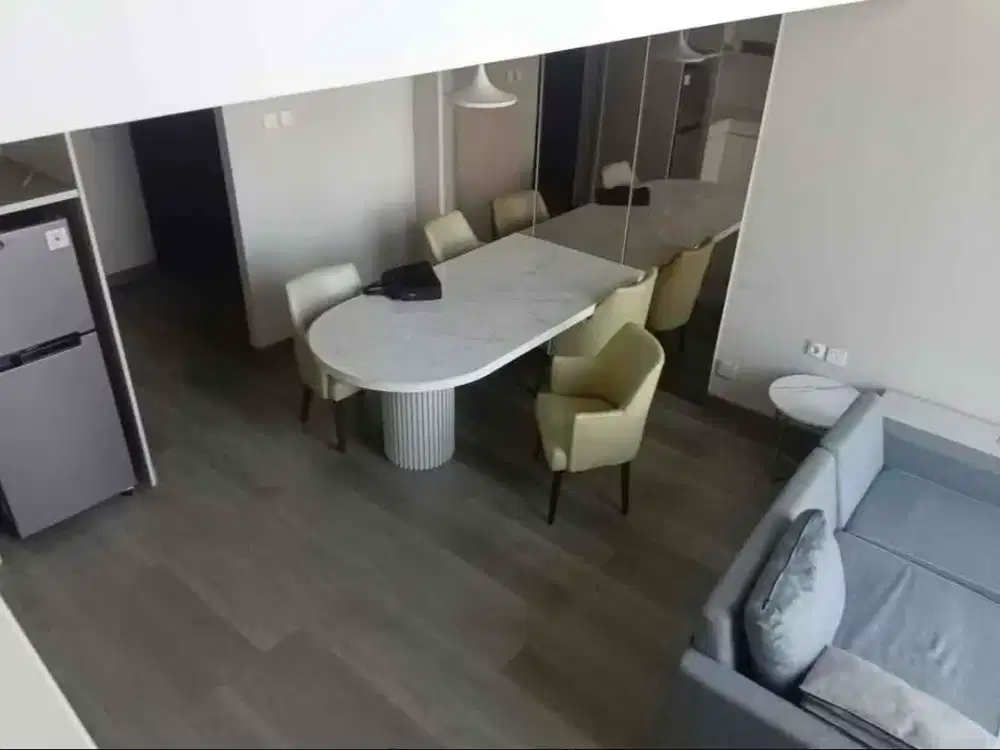 HIGH FLOOR! Neo SOHO Residence Central Park – 2BR Duplex Furnished | Rp115 Juta