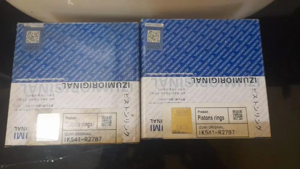 For sale sparepart for Toyota fortuner, land cruiser, inova, Hilux, Hi