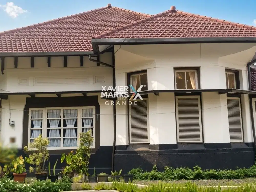Disewakan Rumah Vintage di area jalan Gunung-Gunung, Klojen, Kota Malang