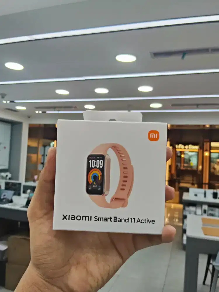Xiaomi smart band 11 active