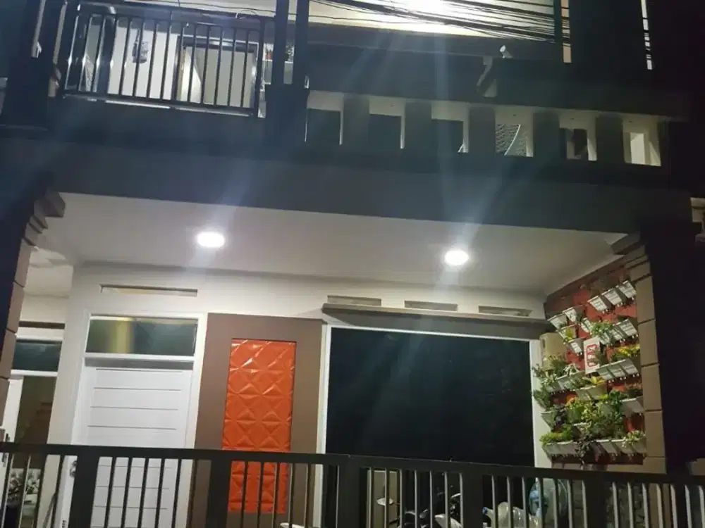Rumah Siap Huni Baru Renov Dalam Komplek di Antapani