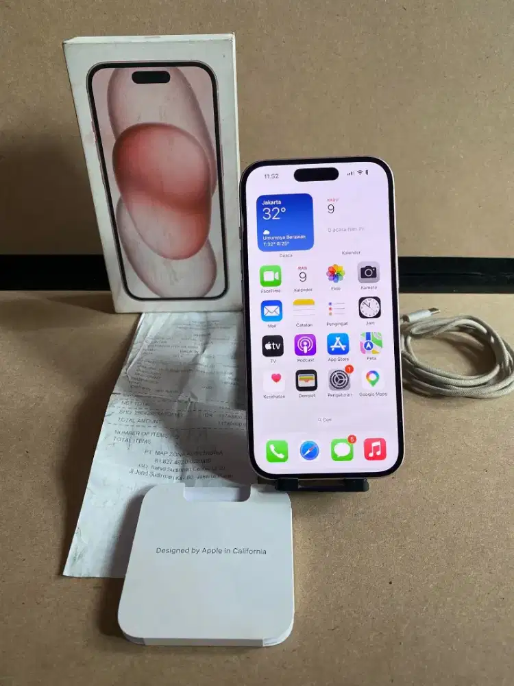 Iphone 15 128gb pink ibox fullset mulus normal semua no minus