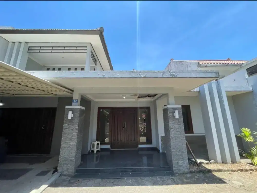 Dijual/Disewakan Rumah Tengah Kota
