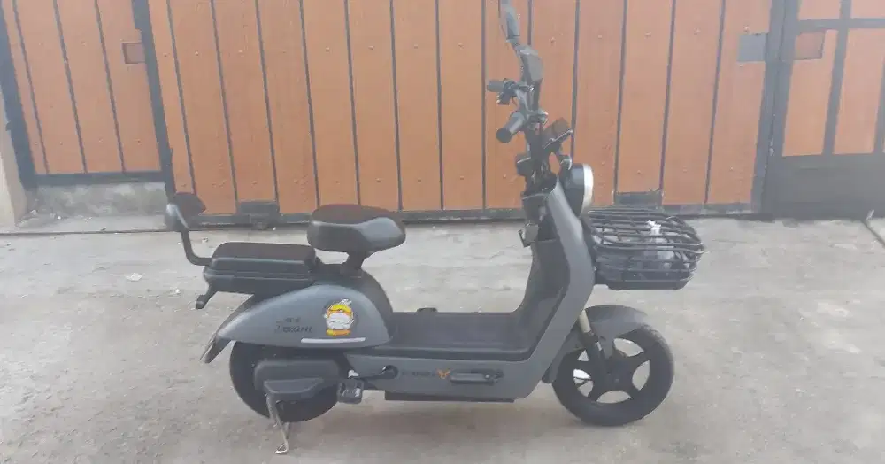 Sepeda listrik uwinfly RF 6 Dream mulus baterai awet siap pakai