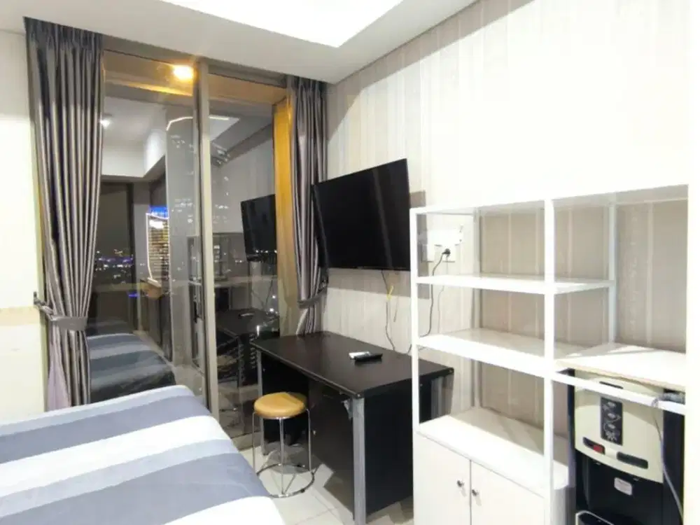 Termurah! Dijual 650jt, Taman Anggrek Residences, 1 Bedroom, Fully Furnished, Middle Floor