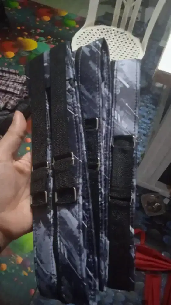 Di butuhkan tukang jahit