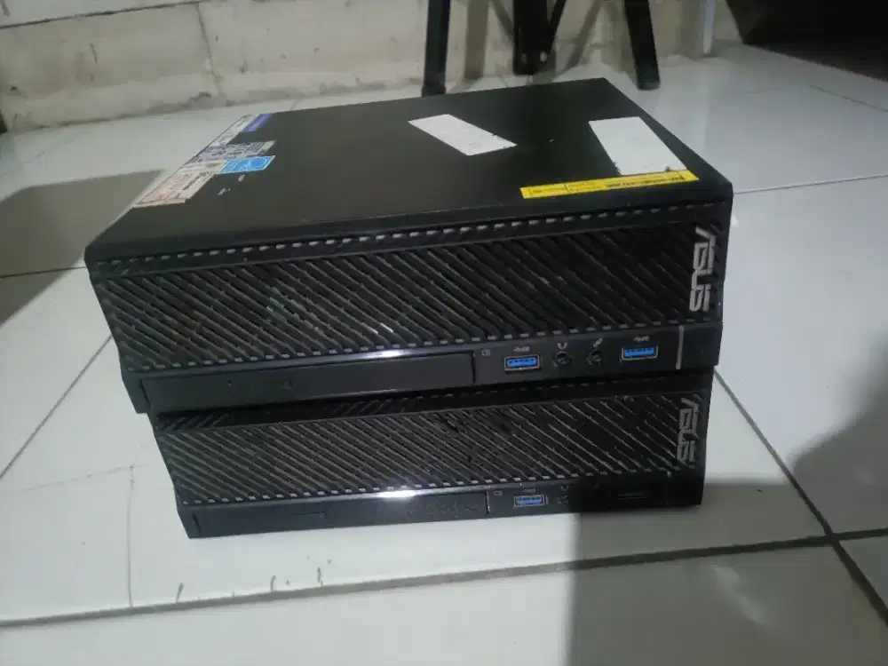 Mini pc Asus i3 gen 4