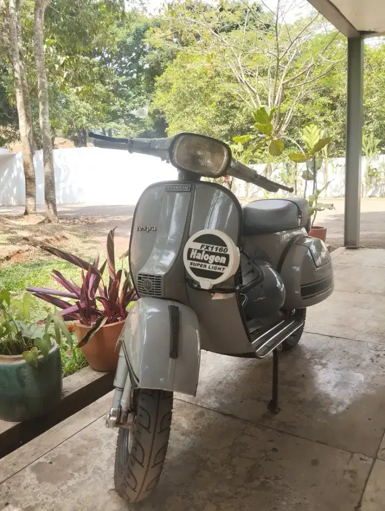 Vespa Strada Banci 1982