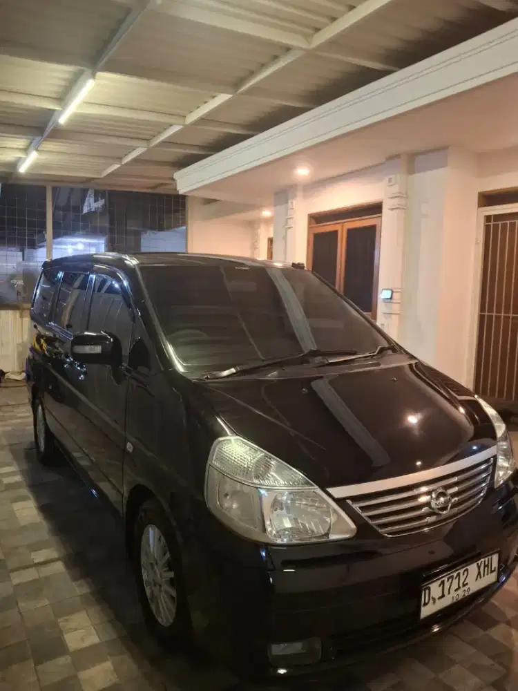 Nissan Serena HWS 2012