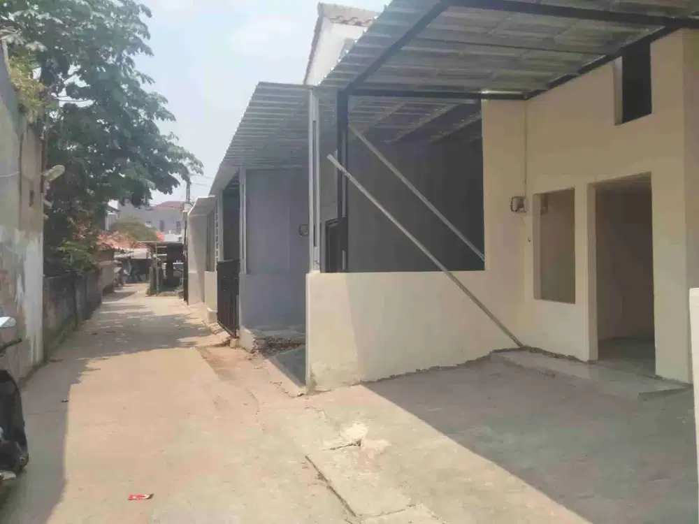 Jual Rumah Baru di Mampang depok dekat kantor Polsek Depok