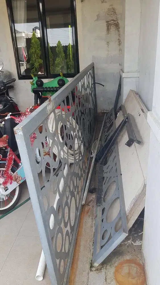 Pagar cutting laser