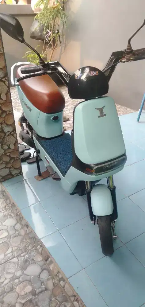 Sepeda listrik U-winfly D8S blue (Second) Bojonggede