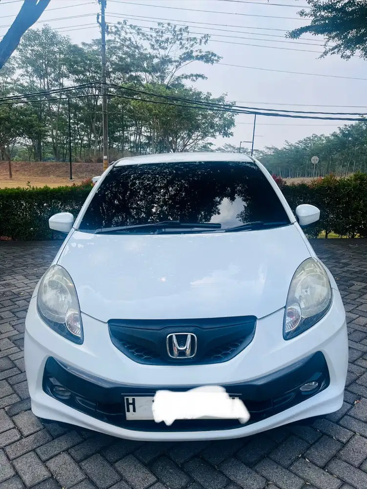 BRIO 2014 Manual Sangat Istimewa