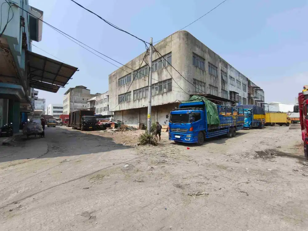 Dijual Ruko Gandeng Dua dengan Lift Barang di Pergudangan JDC Waringin Kapuk Kamal Raya, dekat Elang Laut PIK dan Tol Kapuk