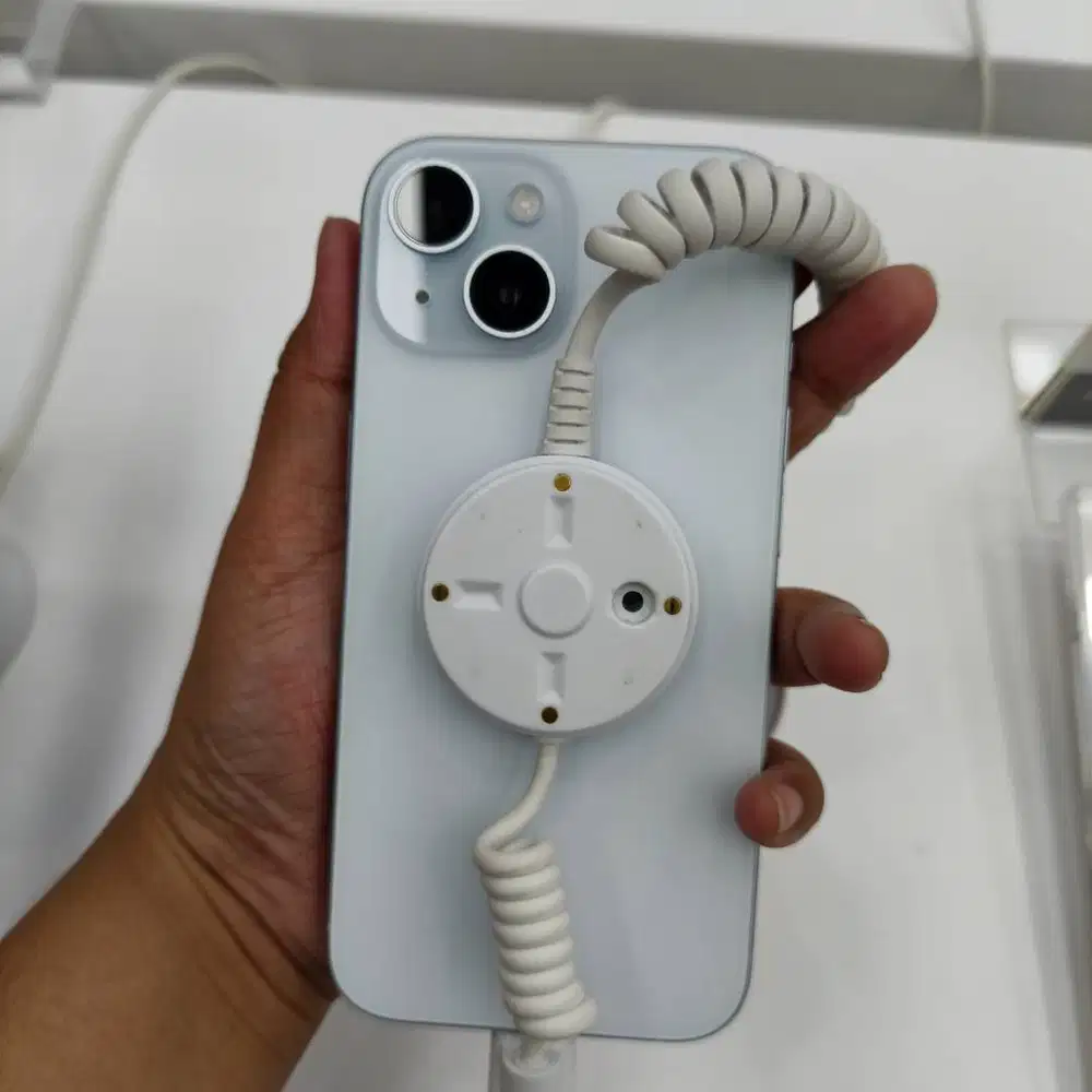 IPHONE 15 128GB