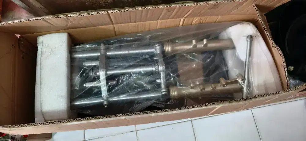 Shockbreaker Scarlet Racing Baru