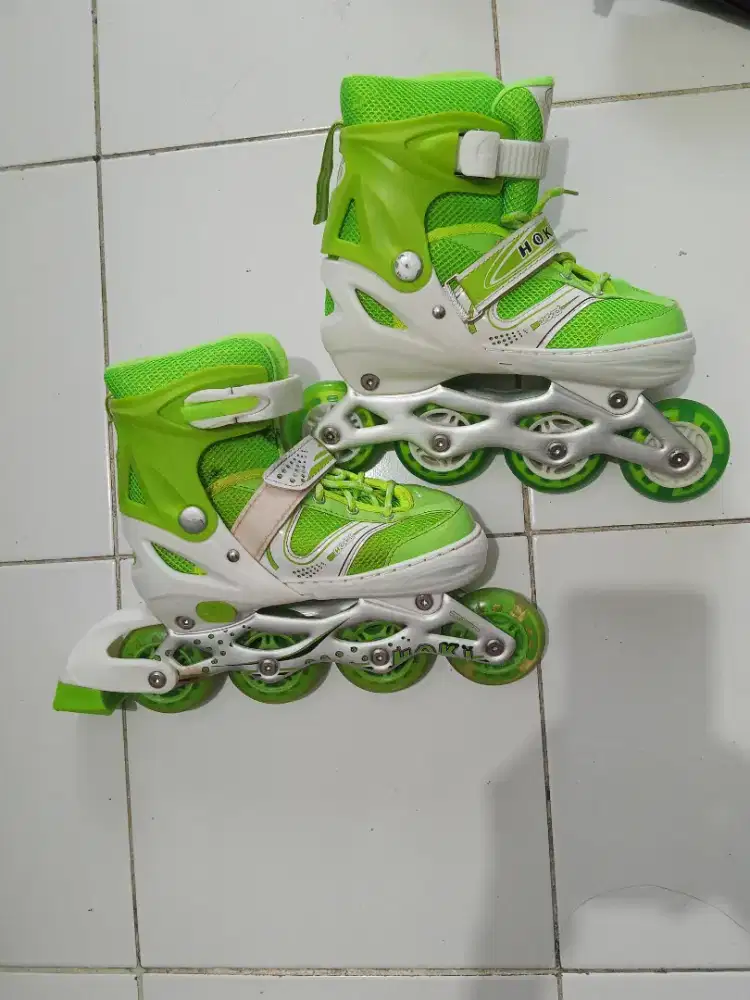 Sepatu roda anak anak