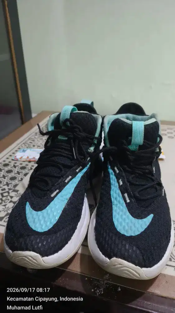Sepatu Nike Zoom Rize size 41 orginal