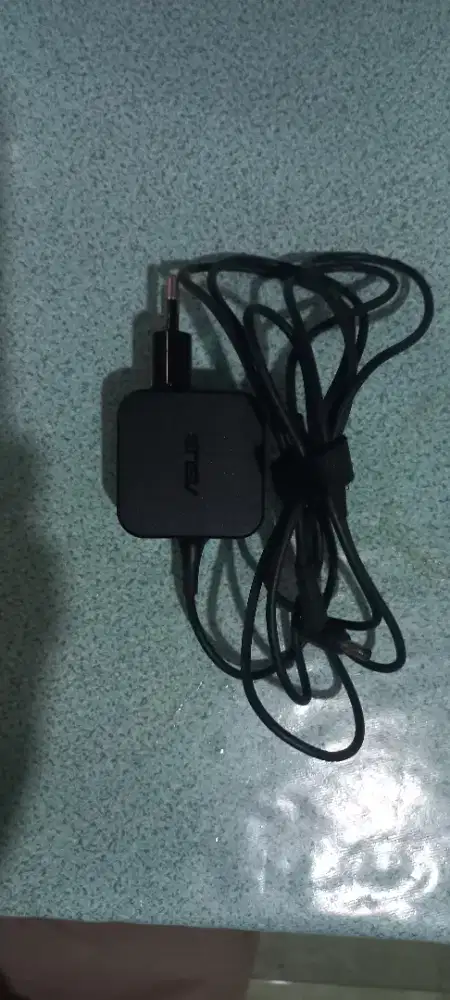 Charger / casan laptop ASUS
