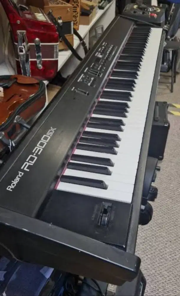 Jual Roland RD-300SX