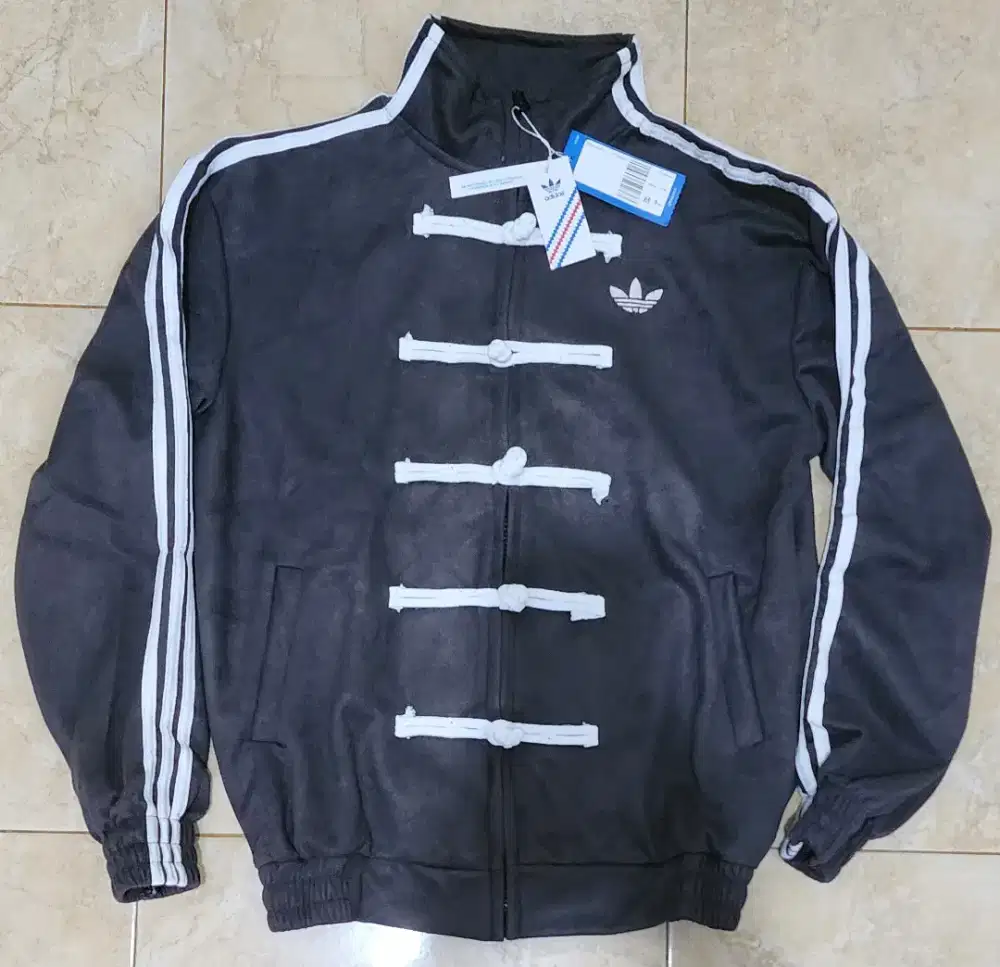 Jaket cheongsam Adidas Dark Grey