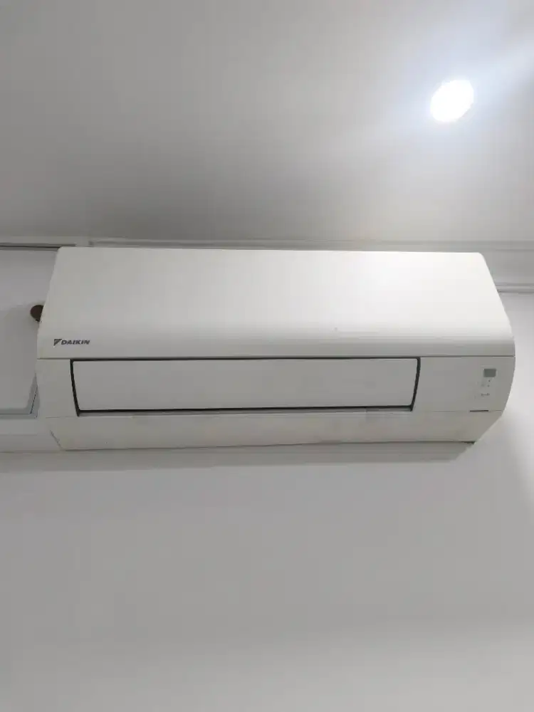 AC Daikin 1 PK like new