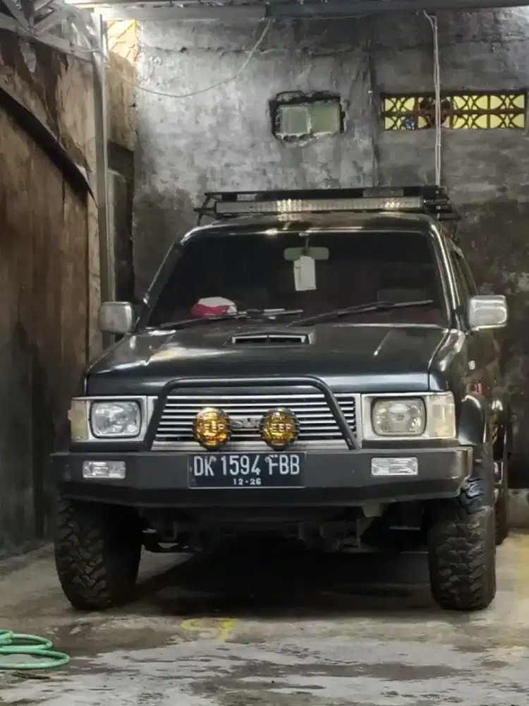 Panther diesel 1994 milik pribadi. Barang siap pakai. NEGO