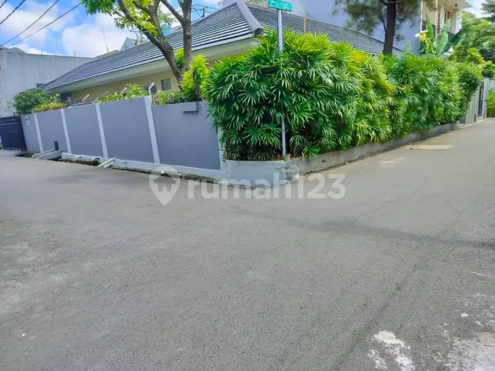 Rumah huk 2 lnt lebar 13meter dn siap huni