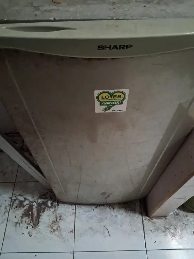 Kulkas  sharp 1 pintu