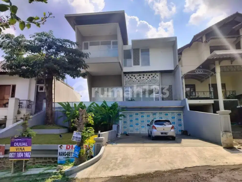 Rumah Baru DLM kompleks dan Ferrtata rapih resort2 dn fasilitas