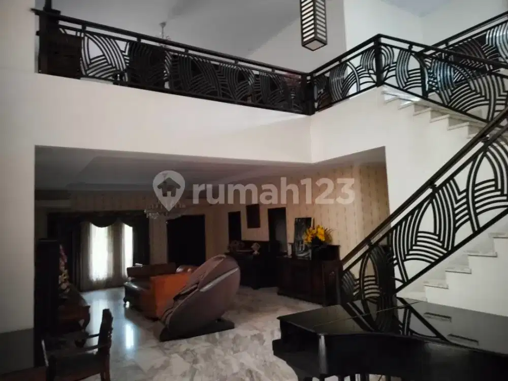 Rumah huk 2.5lt lebar 20m siàp huni